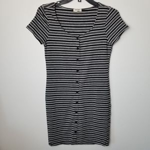 Heart & Hips striped full button front bodycon form fitting mini dress sz L